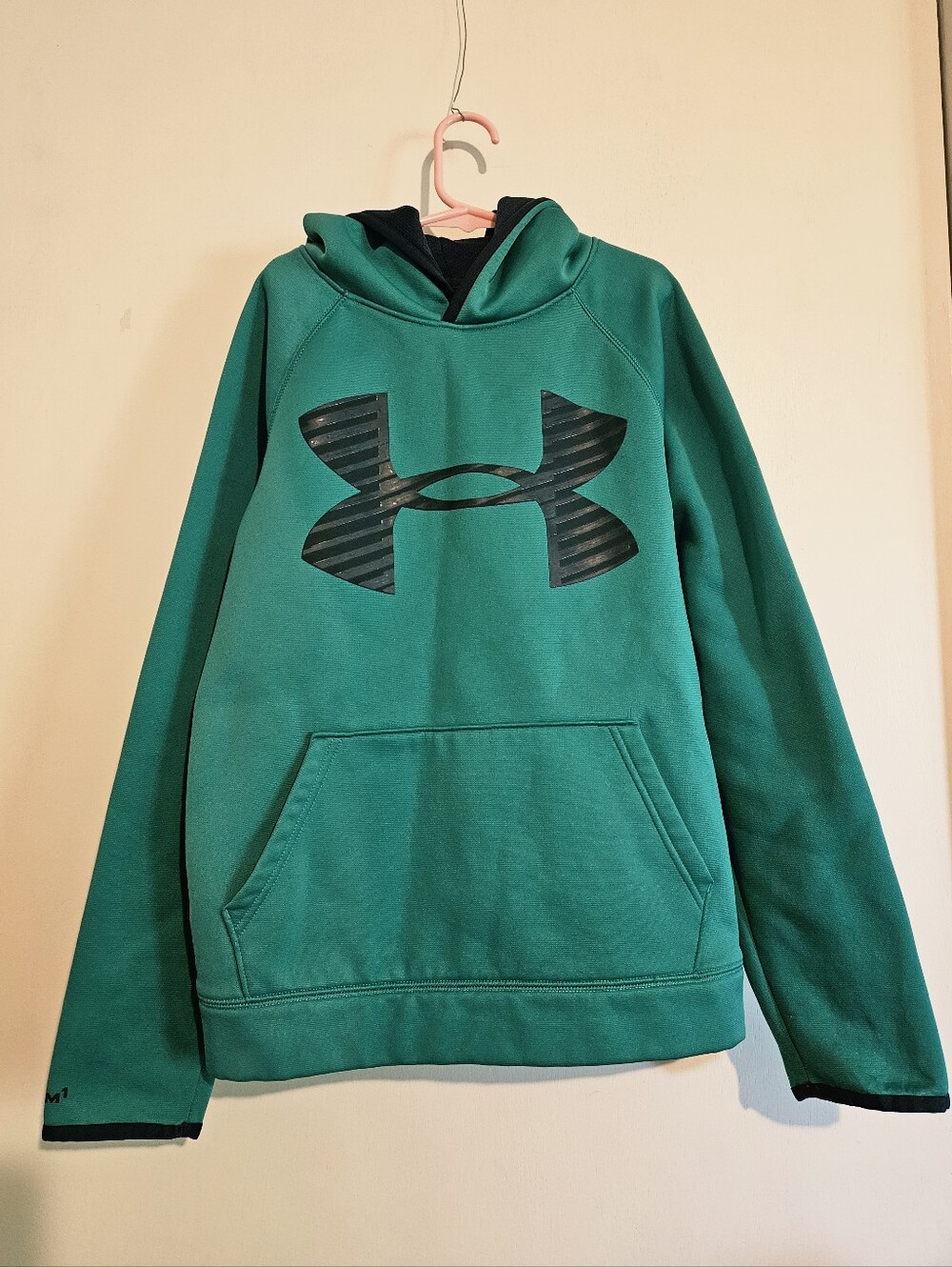 Under Armour Boys Medium Youth Green Armour Fleece Storm Hoodie Kangaroo Pocket